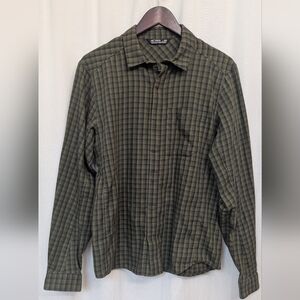 Arc'teryx Men's Green Plaid Shirt Size M